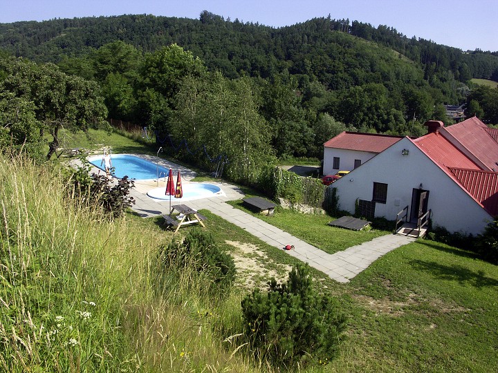 img00019.jpg